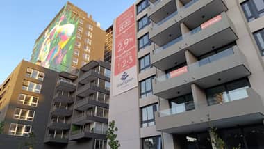 Tasa de interés hipotecaria se mantiene bajo el 4% por tercer mes consecutivo