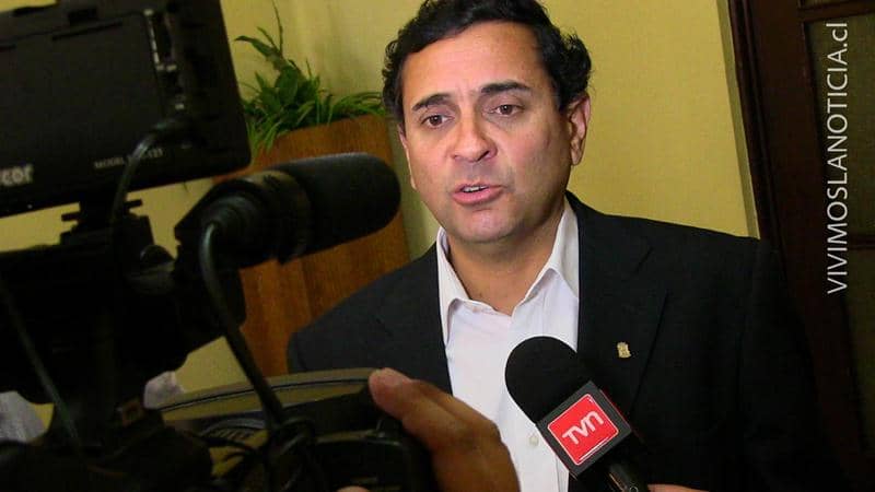 Formalizan por fraude al fisco al alcalde de Curicó