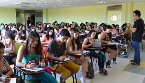Activa participación en escuela de verano de la Universidad Autónoma