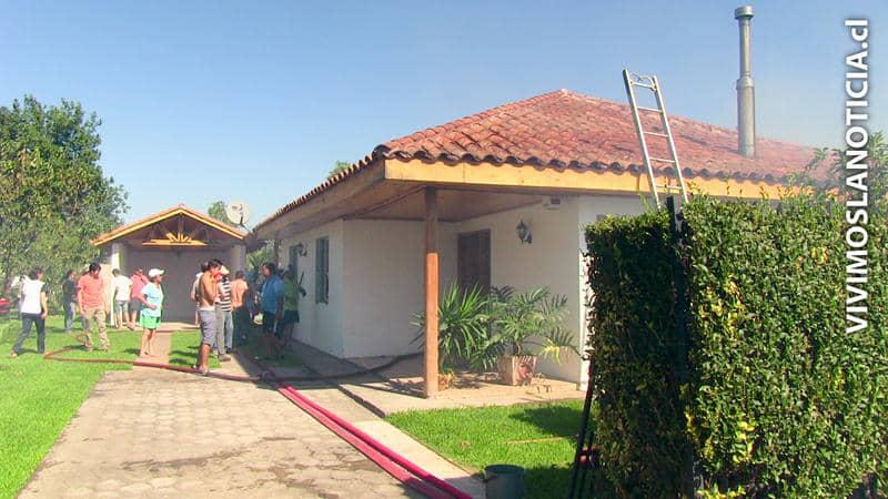 [FOTOS] Incendio consumió residencia en Sarmiento