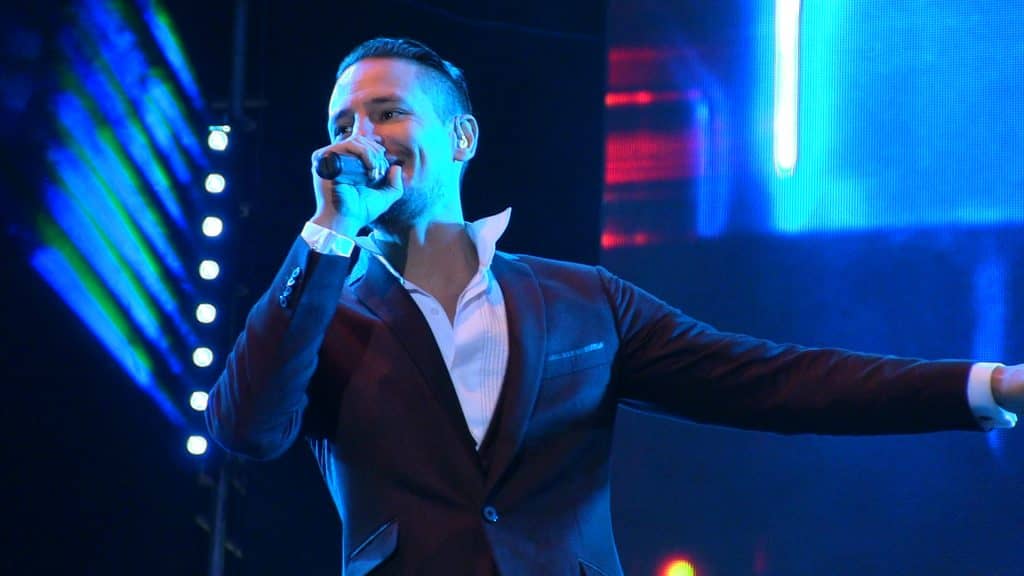 [FOTOS] Ráfaga hizo bailar a los molinenses