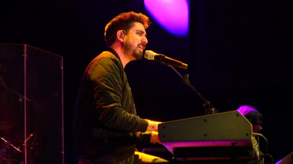 [FOTOS] Alex Ubago cerró su gira por Latinoamérica en la Vendimia de Curicó