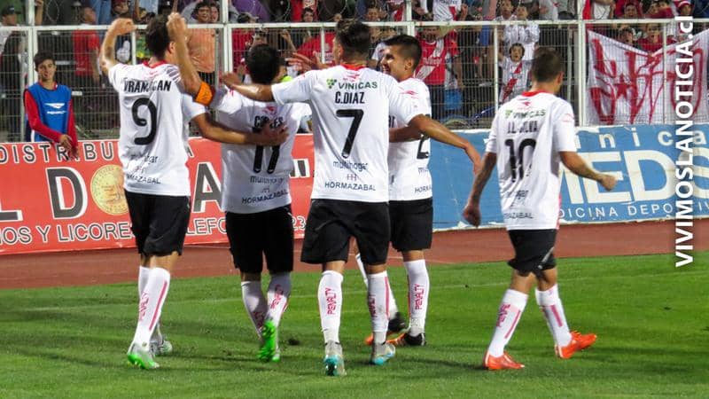80 entradas se venderán a hinchas de Curicó Unido para partido ante Iberia