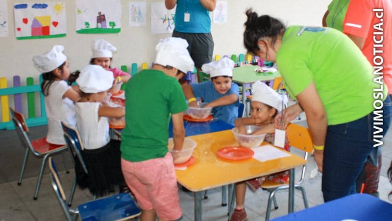 Curicó se sumó a los festejos del día de la felicidad