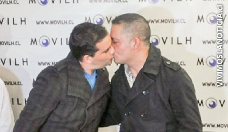 Carabinero anuncia unión civil con su pareja del mismo sexo