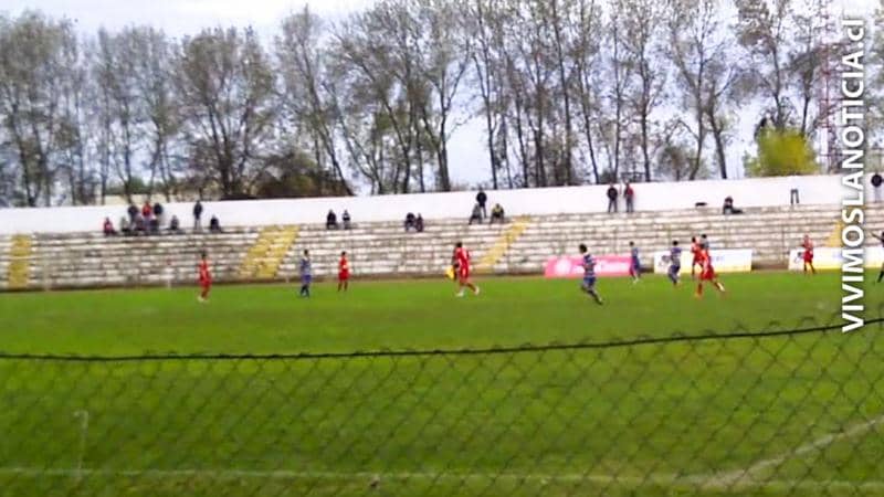 Abandonado se encuentra proyecto de mejoramiento del Estadio de Cauquenes