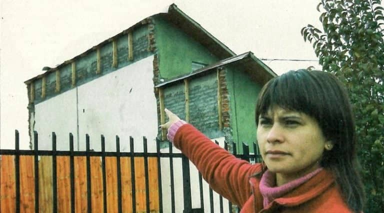 Formalizan a arquitecto de las "casas de arena" de Santa fe