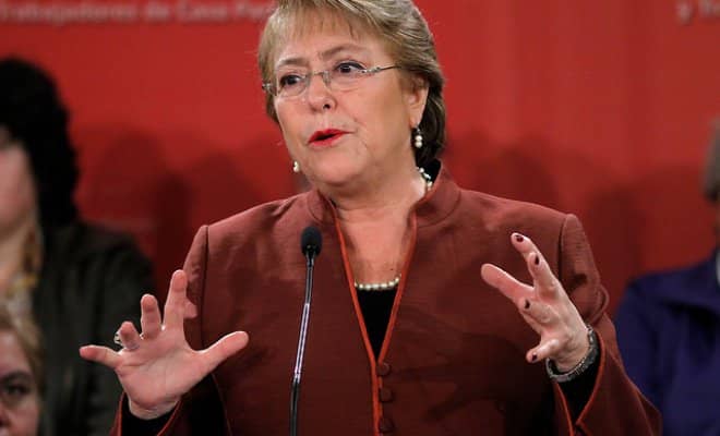 Presidenta opta por adjudicar obras del nuevo Hospital de Curicó