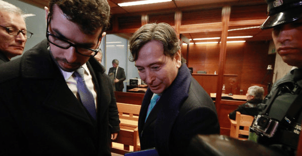 Laurence Golborne con firma quincenal y arraigo tras formalización