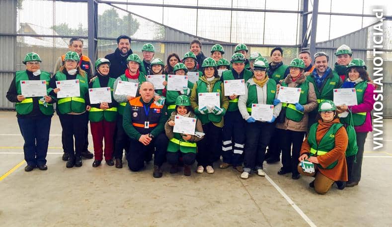 Dirigentes sociales son capacitados ante eventuales emergencias