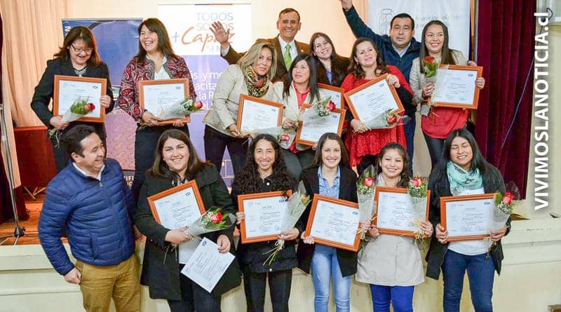[FOTOS] Trabajadoras de Sagrada Familia se perfeccionaron en oficios agrícolas