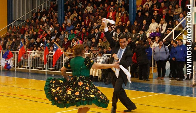 Curicó se apronta para el provincial de cueca del adulto mayor