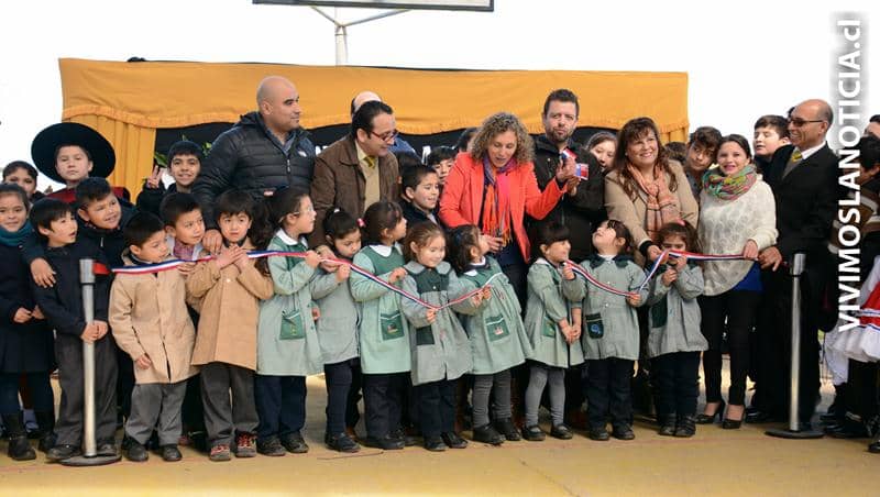 [FOTOS] Escuela El Progreso de Molina recibe nuevas infraestructuras para los alumnos