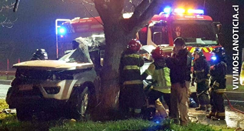 Detectives se recuperan tras violento choque carretero