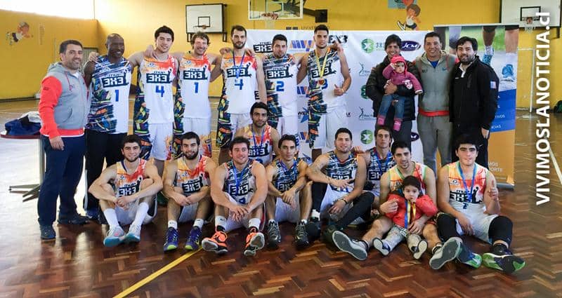 Toma fuerza novedosa práctica del 3x3 - básket