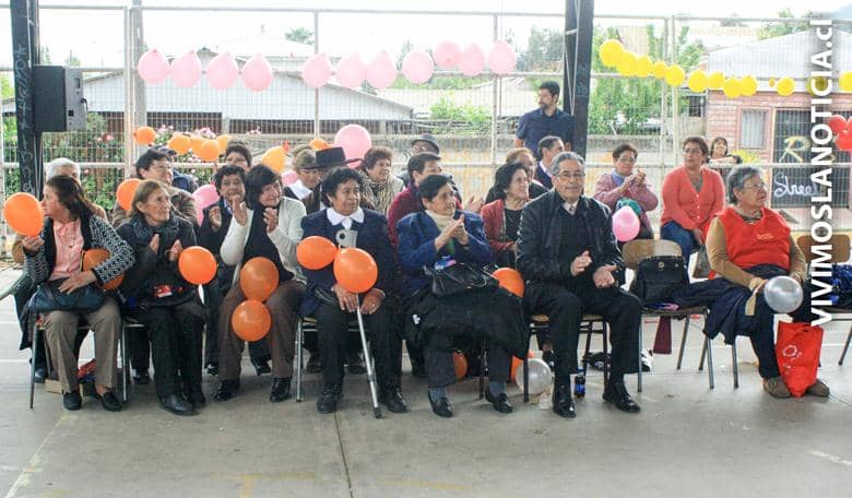 Municipio de Rauco celebró el día del adulto mayor