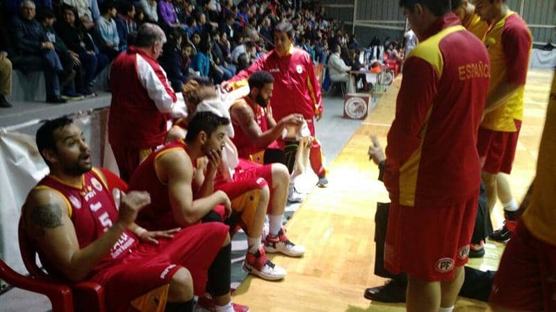 Leones rugieron en dramático juego ante Español