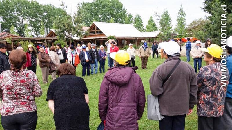 Adultos mayores fomentan el turismo social