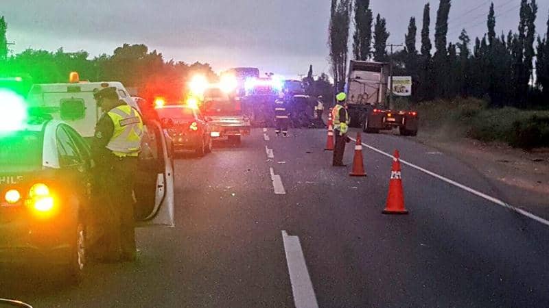 Un muerto y un herido deja volcamiento en ruta que une Parral y Cauquenes
