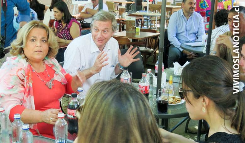 José Antonio Kast busca respaldo para inscribir candidatura presidencial