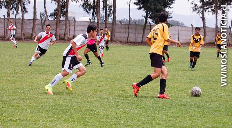 Este sábado Curicó Unido sub 16 jugará cuartos de final del torneo nacional
