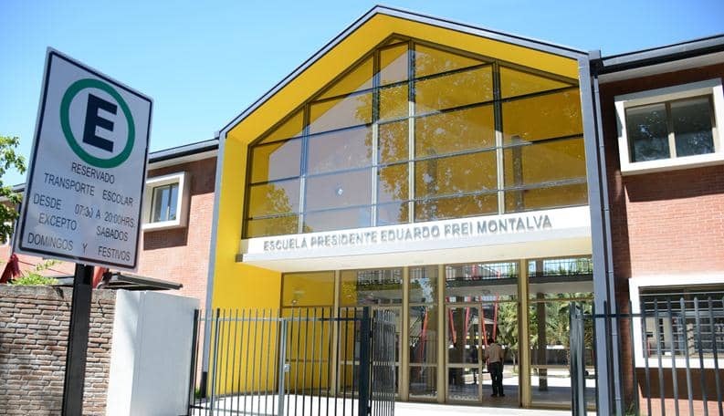 [FOTOS] MOP entrega Escuela Eduardo Frei a comunidad de Lontué