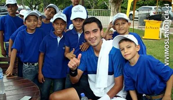 Tenista cureptano sorprende en Futuro 8 de Colombia