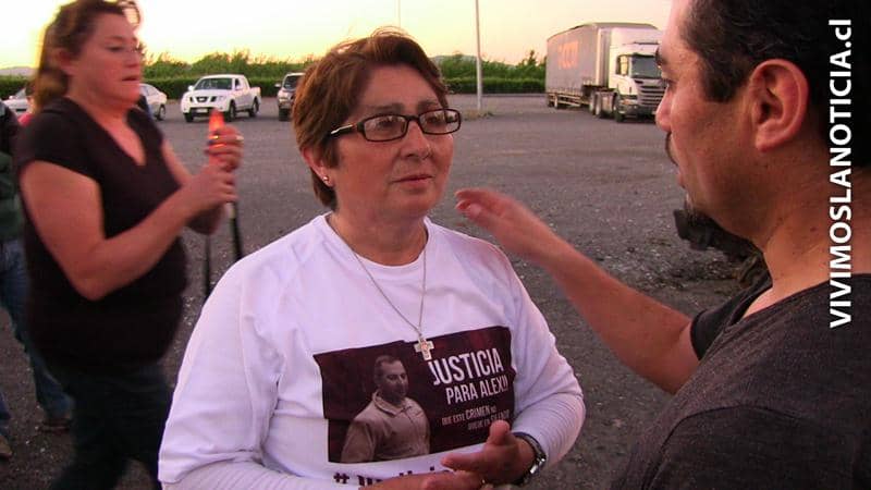 [FOTOS] Familia de Alex Silva clama justicia con una “velatón”