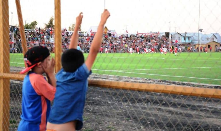 Alcaldesa Castillo: “el estadio es de ustedes, mi querido Lontué”