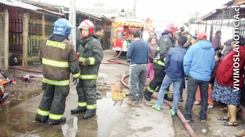 [FOTOS] Incendios afectaron viviendas en Curicó y Romeral