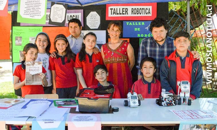 Alumnos de Escuela Rauco presentaron sus talleres a la comunidad