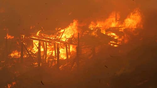 Incendio consumió dos casas de madrugada en Itahue