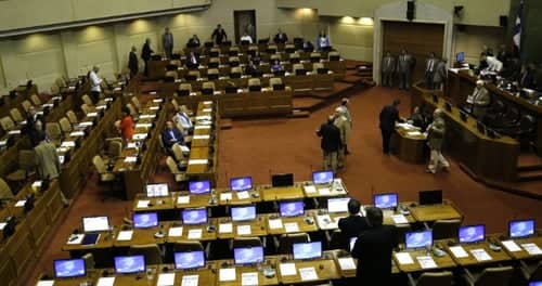 Cámara vota hoy proyecto que permite retiro anticipado de fondos de AFP