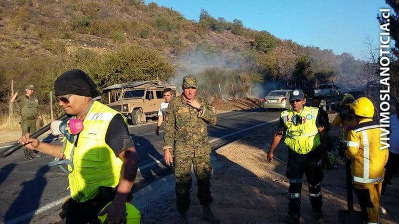 [FOTOS] Dúo “Rosa Colorada” perdió parte de su casa en incendio forestal