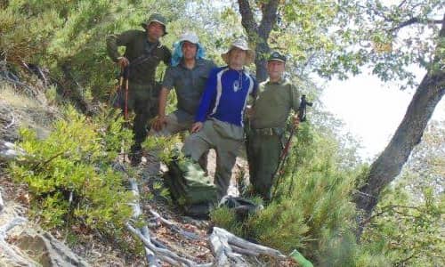 Carabineros rescatan a turistas extraviados en la precordillerana de Linares