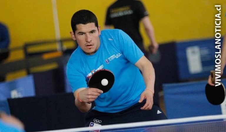 Académico de la UCM asume en la selección chilena de tenis de mesa