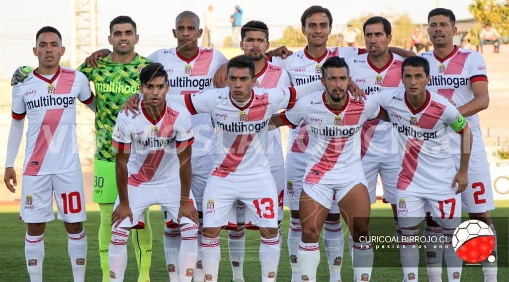 Los resultados que podrían coronar a Curicó Unido este lunes