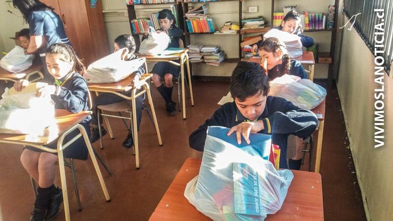 Fundación Maulescholar entregó útiles en Escuela de Caone
