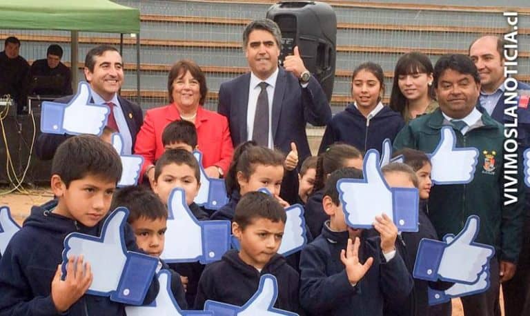 Ministra de Educación inaugura salas modulares para el Liceo de Santa Olga