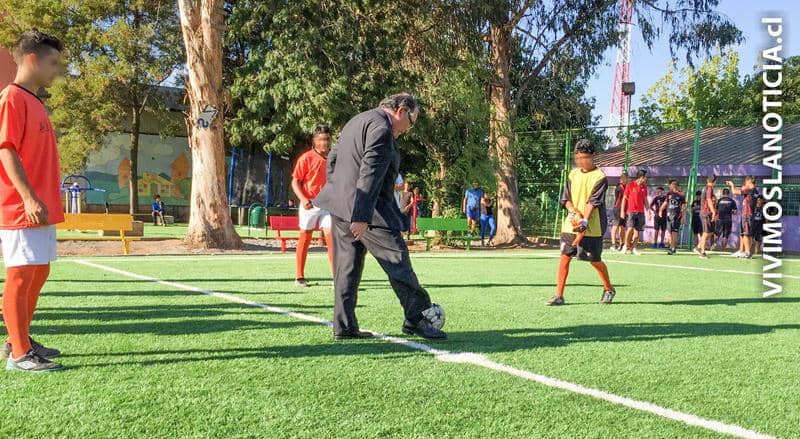 Residencia del Sename es equipada con infraestructura deportiva