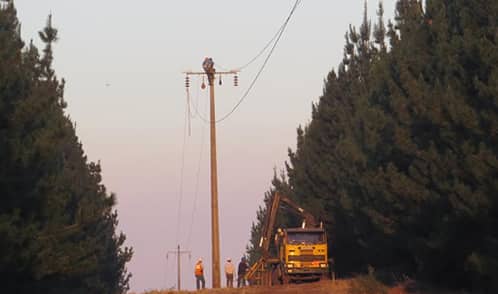 Robo de cables afectó suministro eléctrico desde Talca a Chillán
