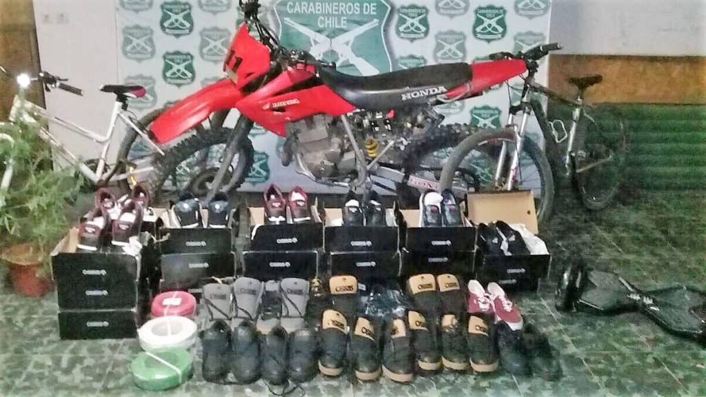 Persecución policial terminó con delincuentes detenidos