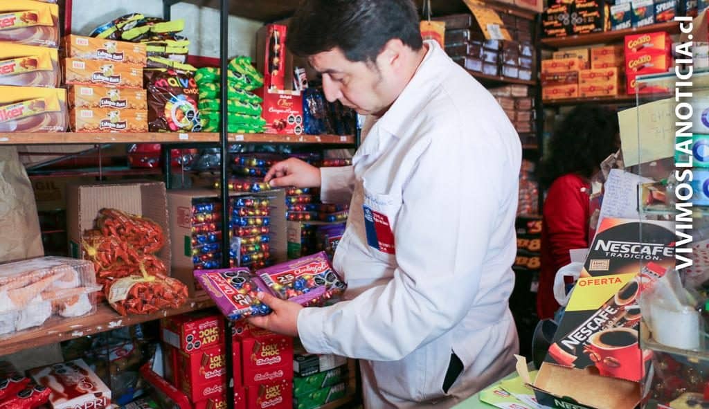 Fiscalizan cumplimiento de la ley de etiquetados en “huevos de pascua”