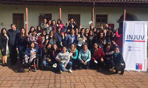 Estudio de INJUV revela que jóvenes se inician sexualmente a los 16 años