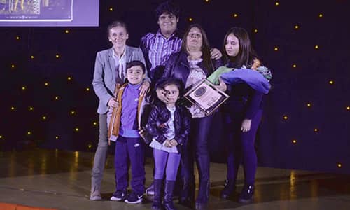 [Fotos] Molina celebró con doble show a las mamás de la comuna
