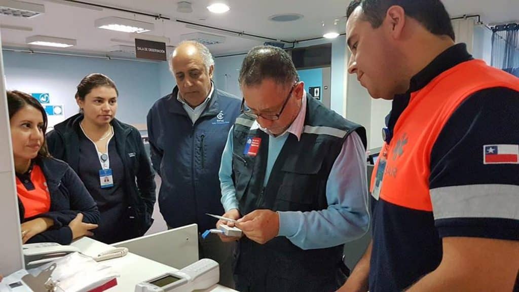 Jefe del SSM inspecciona servicios de urgencia primaria de Curicó