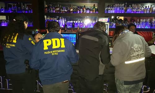 Detectan a inmigrantes indocumentados en fiscalización a cabarets
