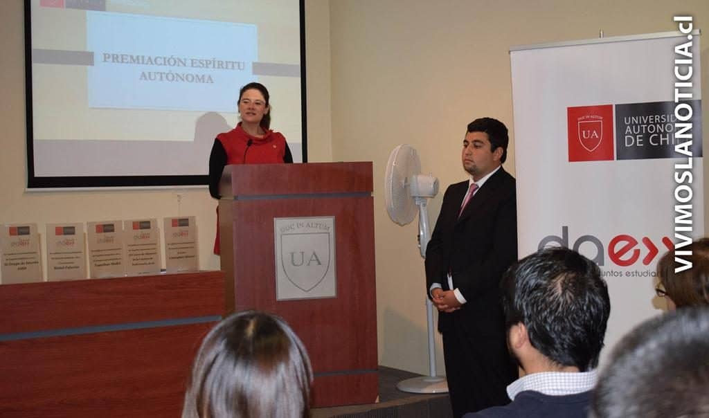 Destacan compromiso social de docentes y estudiantes