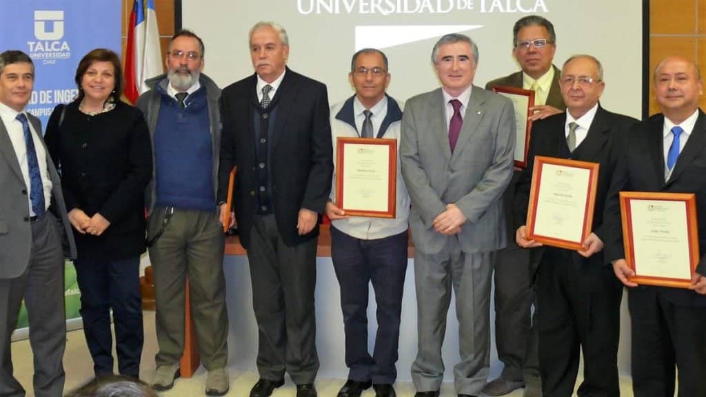 Académicos UTALCA fueron distinguidos por el Colegio de Ingenieros de Chile
