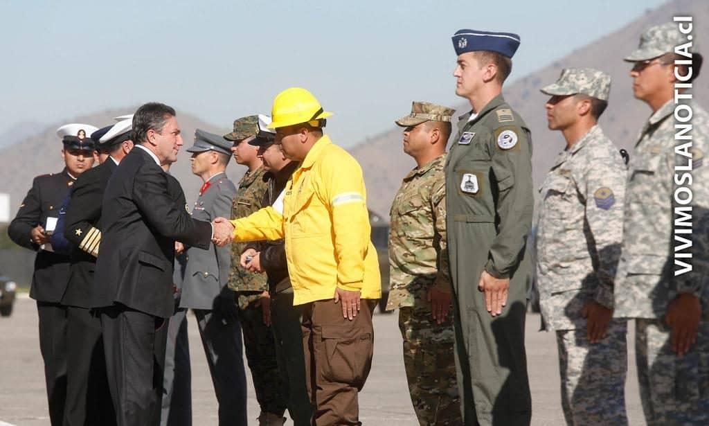 Reconocieron a anónimos que colaboraron en los incendios forestales